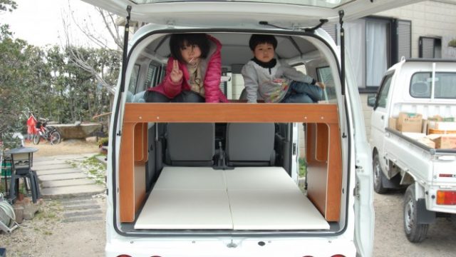 軽キャンピングカー