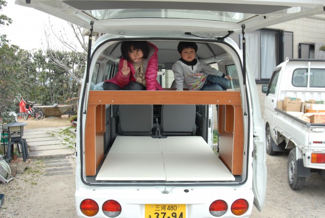 軽キャンピングカー
