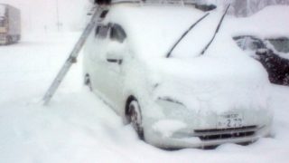 雪中ルーフテント