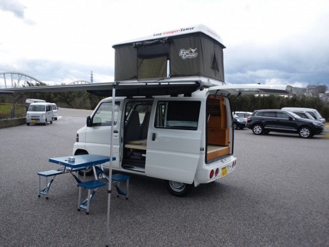 軽キャンピングカー