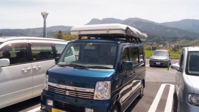 軽キャンピングカーで車中泊