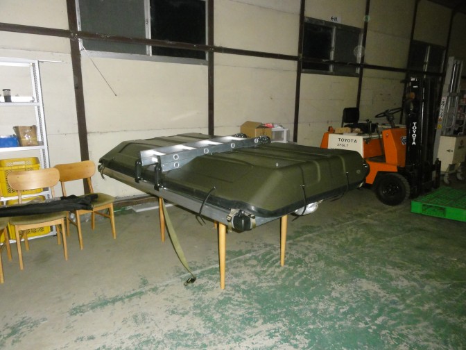 新型ルーフテント