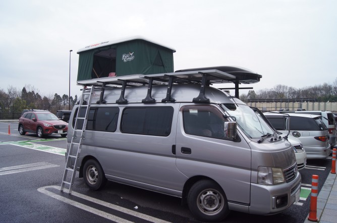 大津SAで車中泊
