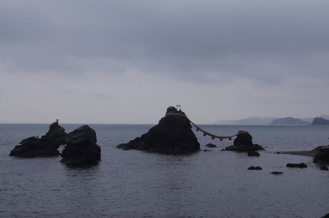 夫婦岩