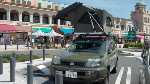 ルーフテントで車中泊