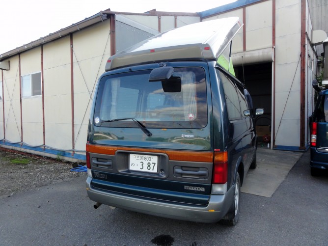 中古フレンディーキャンピングカー