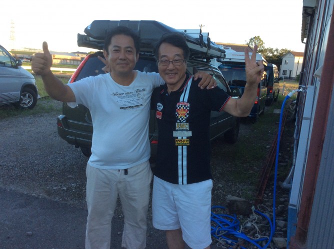 ルーフテント取り付け完了