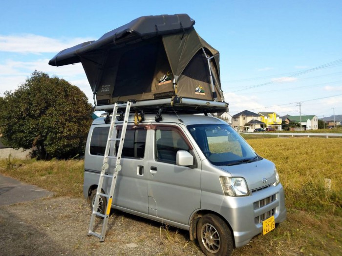 ルーフテント付き軽キャンピングカー