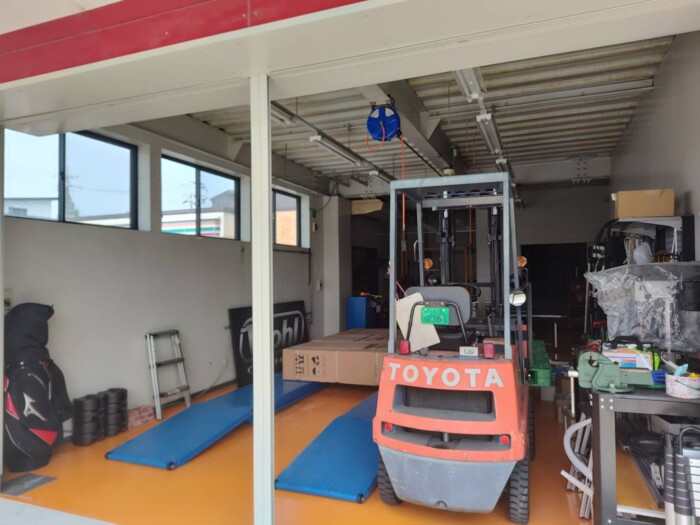 ルーフテント作業場