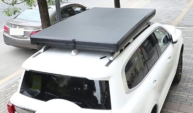 新型ルーフテント